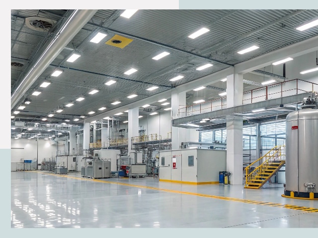 Освещение ангаров в Лысьве от 615 руб. - Эффективные решения