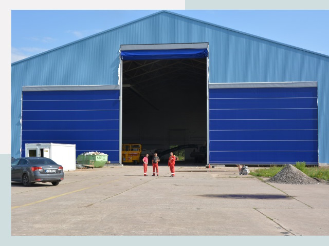 Ангарные ворота в Лысьва от СтальСтрой-Лсь по цене 615 руб.